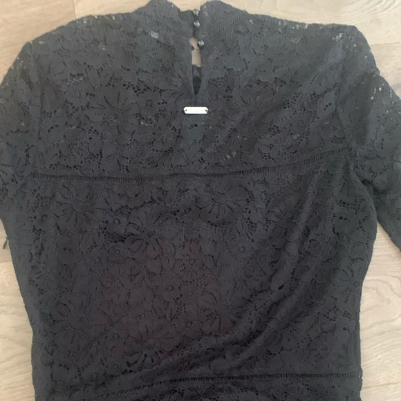 Guess lace dress - Picture 2 of 5